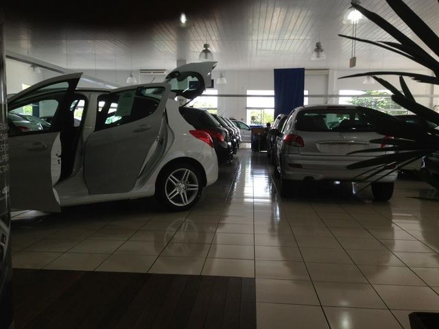 Foto de Rede Peugeot - Mont Blanc - Florianópolis - Florianópolis / SC