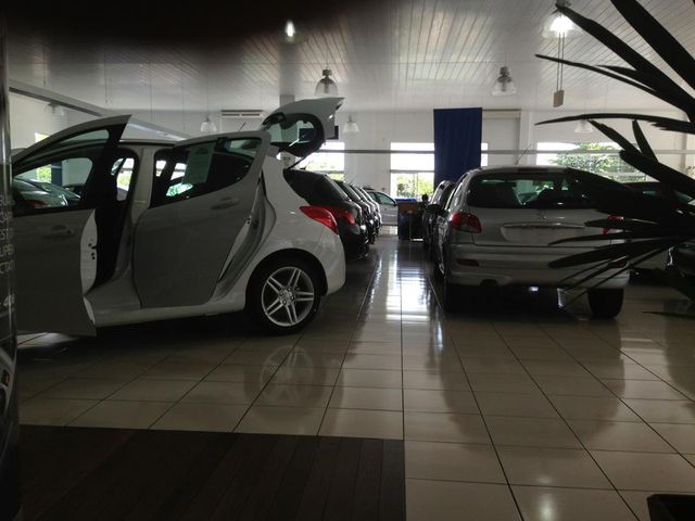 Foto de Rede Peugeot - Mont Blanc - Florianópolis - Florianópolis / SC